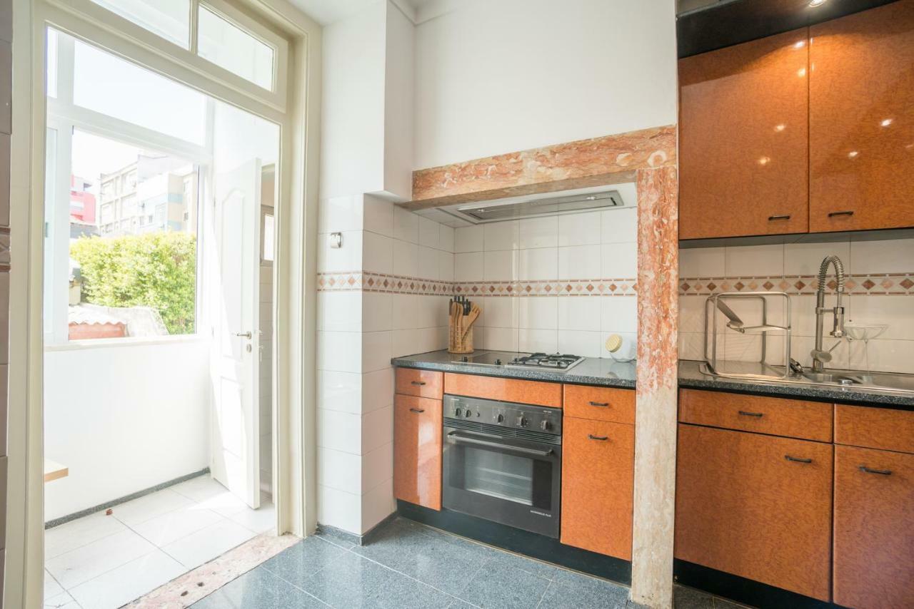 Campo Pequeno 3Bdr Apartment ลิสบอน ภายนอก รูปภาพ