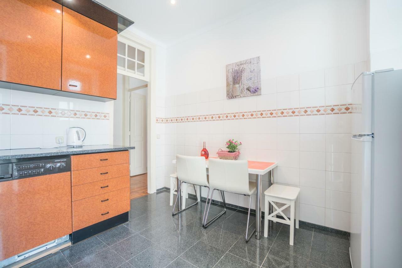 Campo Pequeno 3Bdr Apartment ลิสบอน ภายนอก รูปภาพ